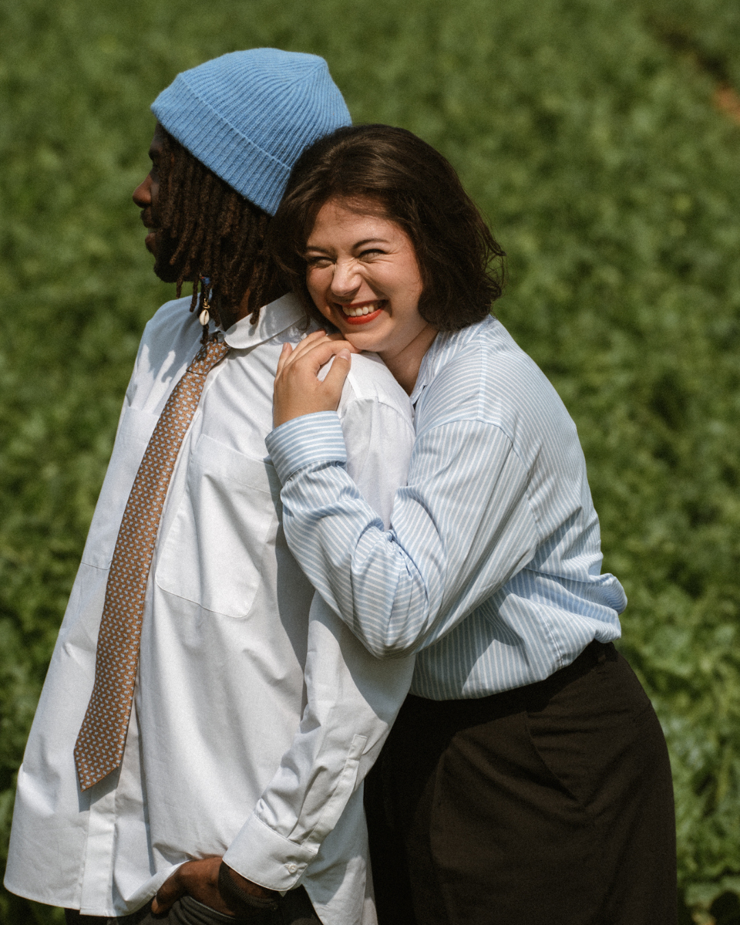 La chemise Lou porté par un homme et une femme